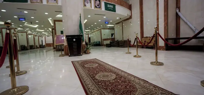 Qasr Alazizia Hotel image